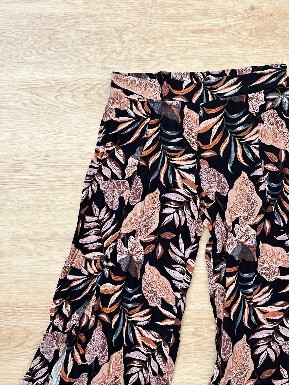 Final Touch Black Wide-Leg Pants with Peach and Cream Leaf Print
